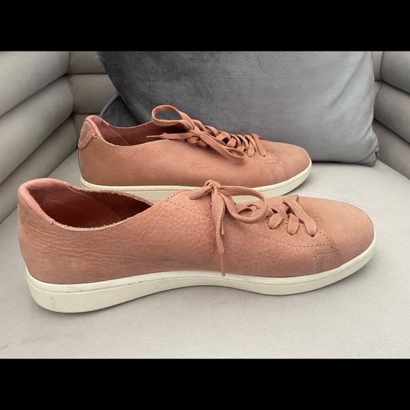Lacoste sneakers in pink suede, size 9.5 - Picture 3 of 5